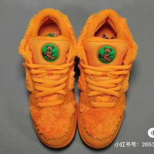 Nike SB Dunk Low Grateful Dead Bears Orange