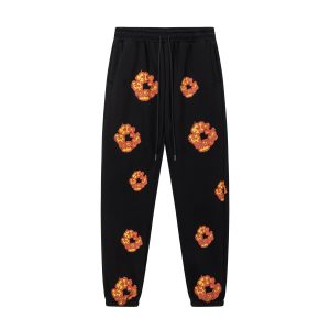 Denim Tears x Offset Wreath Sweatpants Black