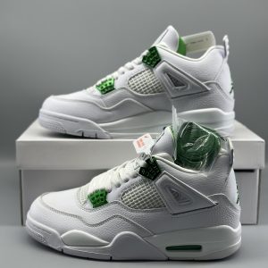 Jordan 4 Retro Metallic Green