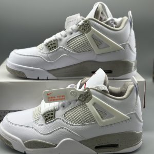 Jordan 4 Retro White Oreo (2021)