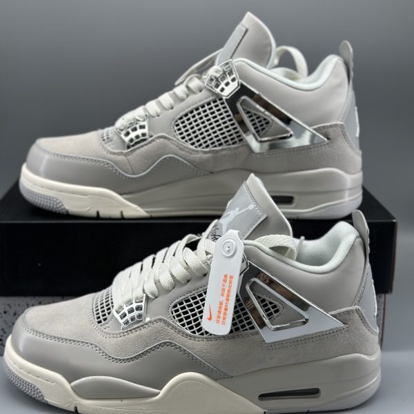 Jordan 4 Retro Frozen Moments