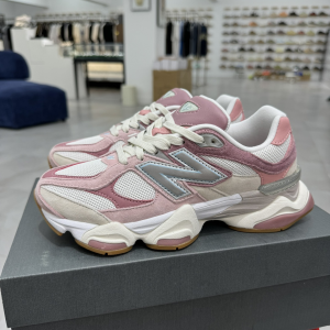 New Balance 9060 Rose Pink