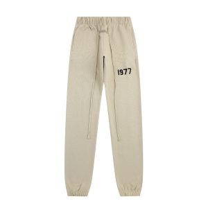 Fear of God Essentials Elasticized Cuffs 1977 Sweatpants Wheat
